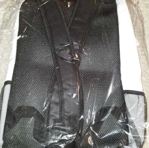 PS5 Backpack - Picture 2 of 2